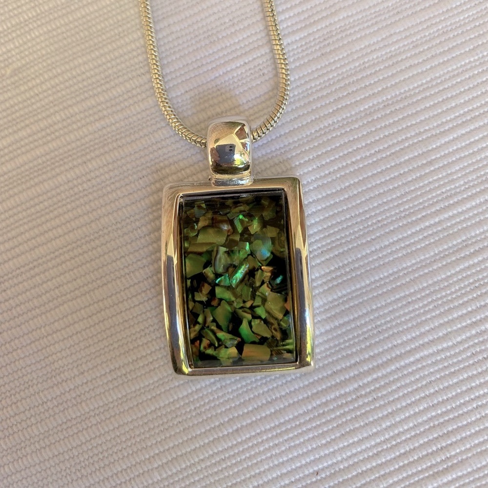 Beautiful silver pendant necklace with matching earrings - Picture 5 of 7